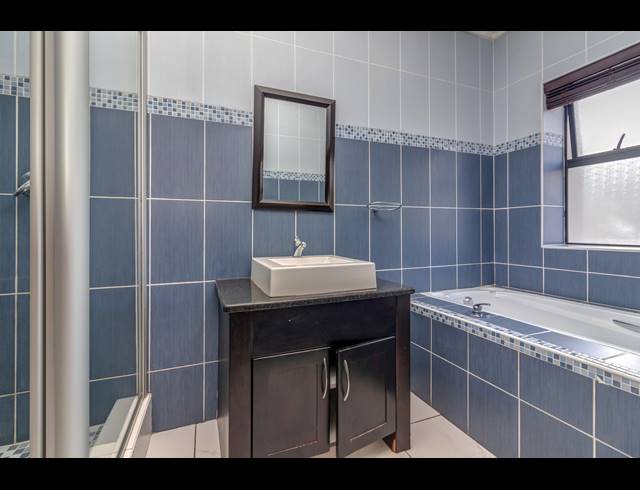 4 BEDROOM HOUSE FOR SALE IN DAINFERN VALLEY ESTATE